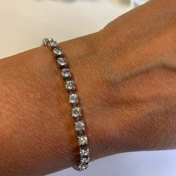 Diamanté Tennis Bracelet ❤️ Free with any Purchase - Picture 2 of 7